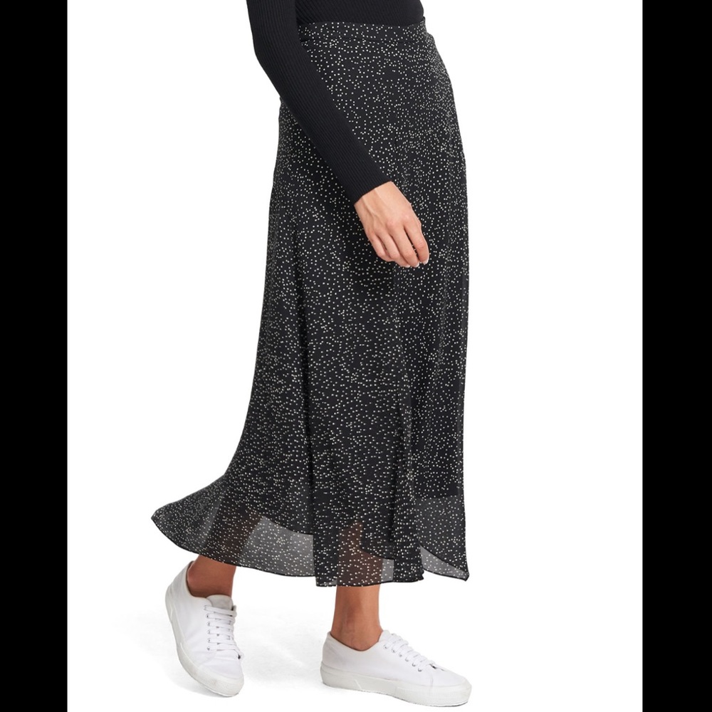 Theory - 100% Silk Skirt, NWT